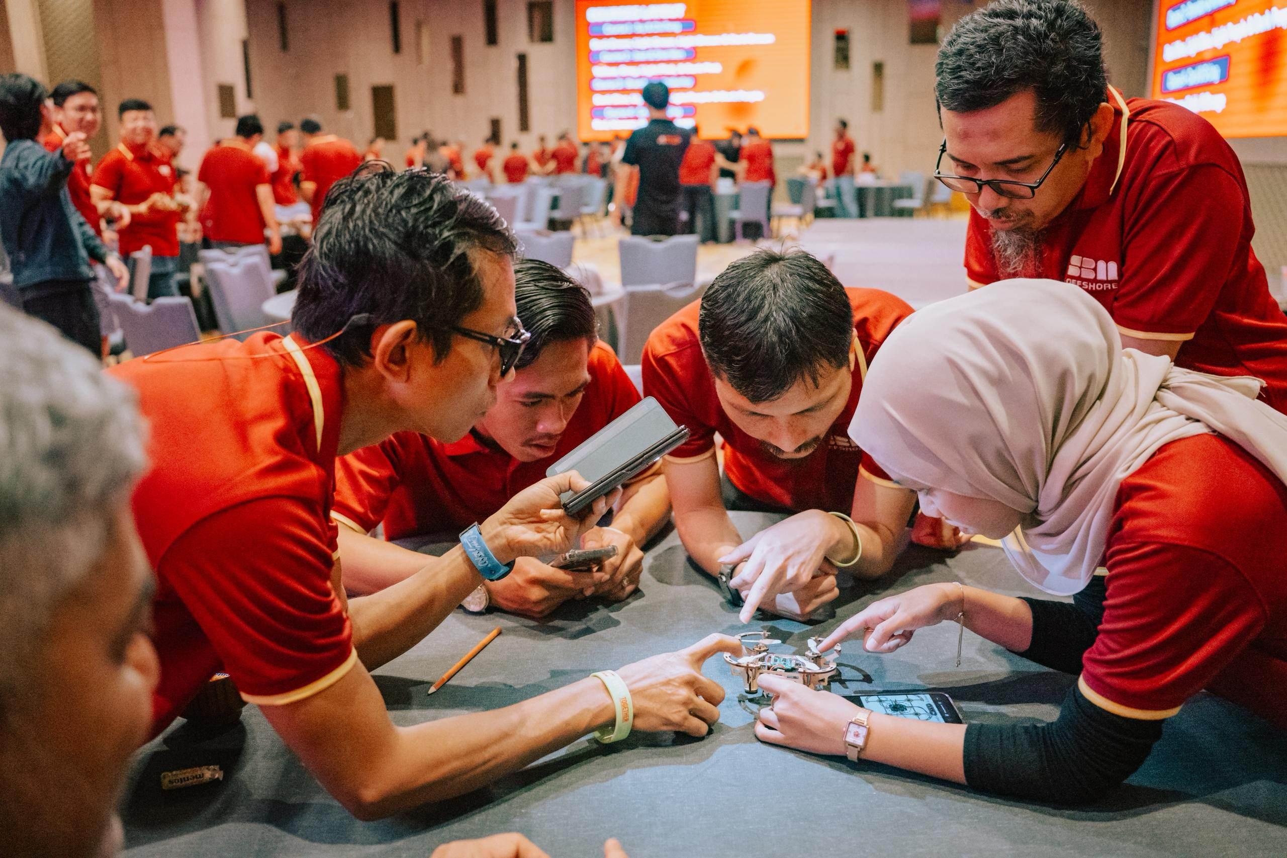 Team Building Hero